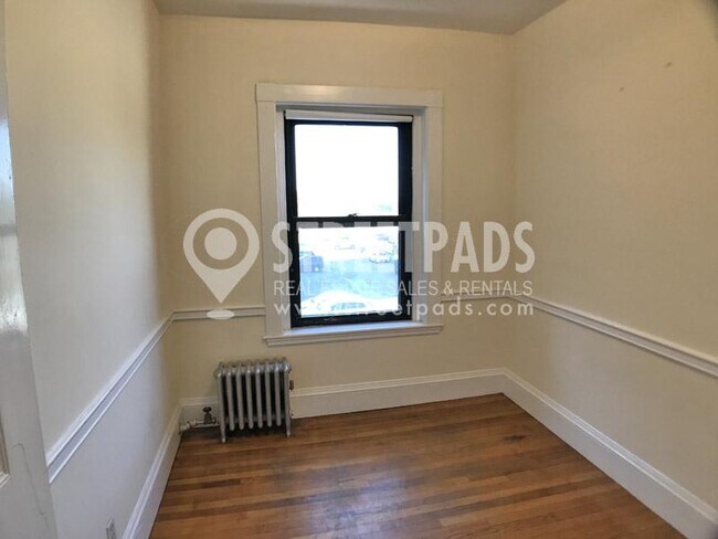Building Photo - 2 bedroom in Boston MA 02115
