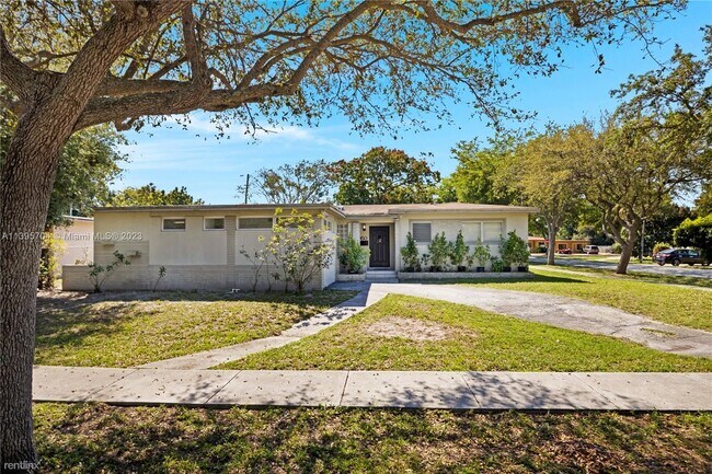 Building Photo - 4 br, 3 bath House - 50 NE 132nd Ter