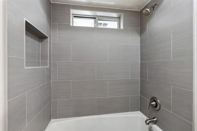 Building Photo - 1616 Tampico Dr