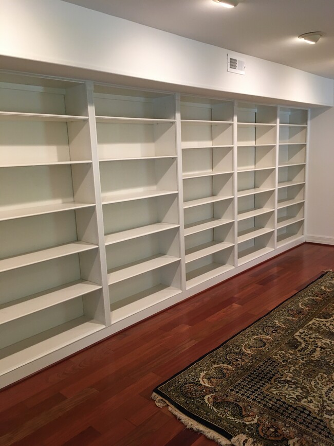 shelving in library - 8290 Armetale Ln