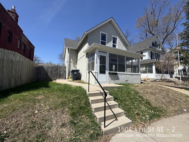 Building Photo - 1504 4th St NE