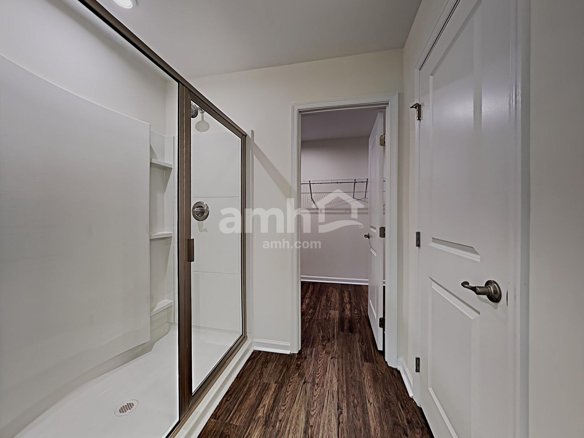 Building Photo - 5026 Twin River Dr