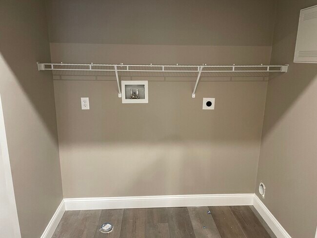 Building Photo - 1 Brattle St