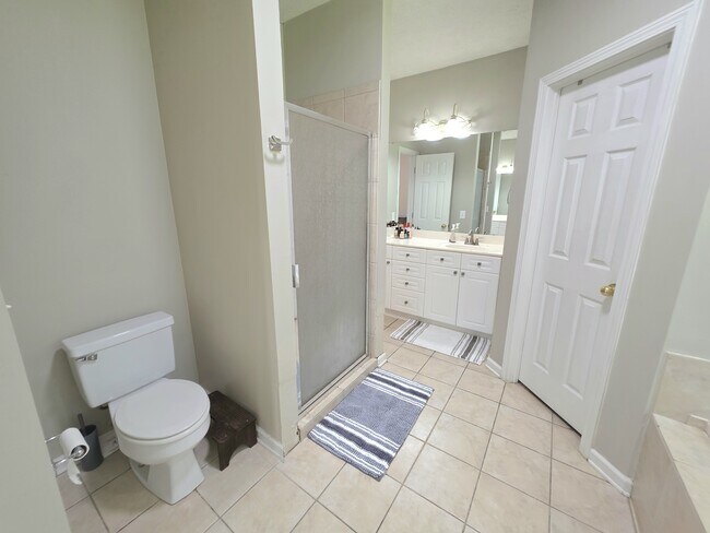 Building Photo - 607 Coleman Way