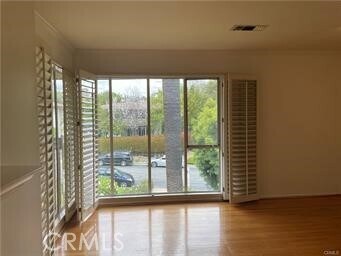 Building Photo - 945 S Orange Grove Blvd
