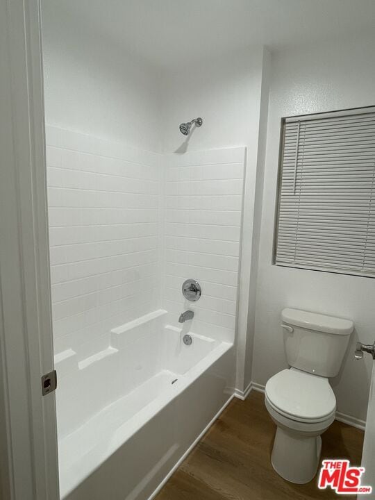 Building Photo - 121 Cancion Way