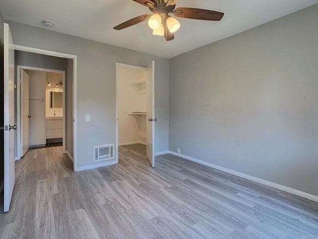 Building Photo - Charming 1 bedroom in Mission Valley!