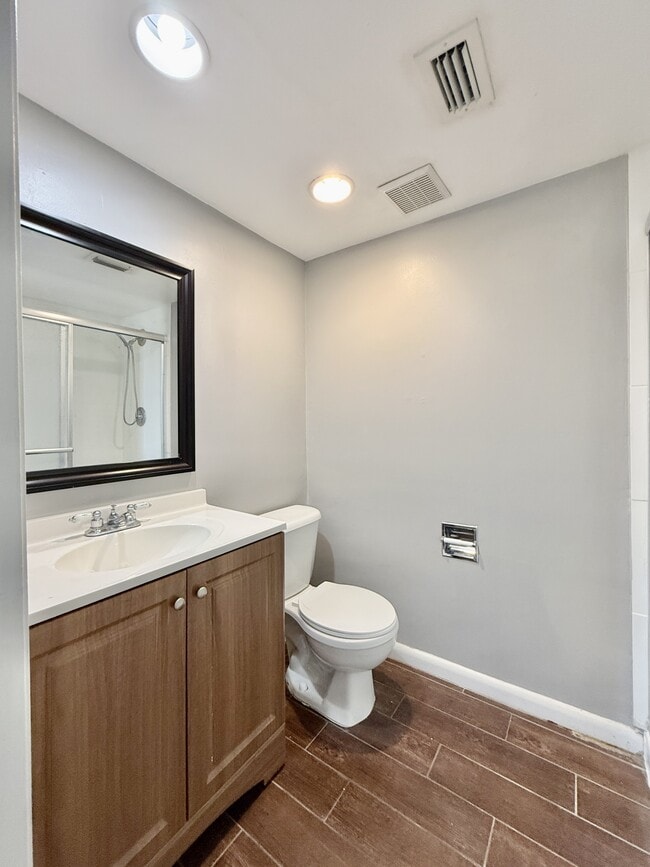 Building Photo - 4819 Puritan Cir