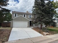 Building Photo - Spacious Morrison Home