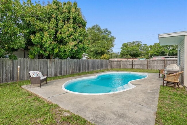 Building Photo - 4100 40th St N