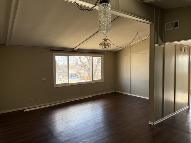 Open LIving/Kitchen Area - 616 W Boone St