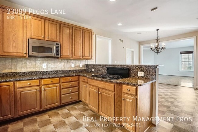 Building Photo - 23089 Pecos Ln