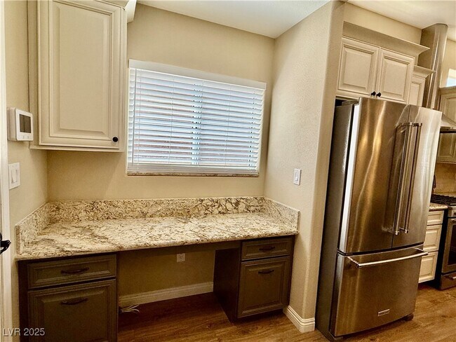 Building Photo - 2617 Hope Forest Dr