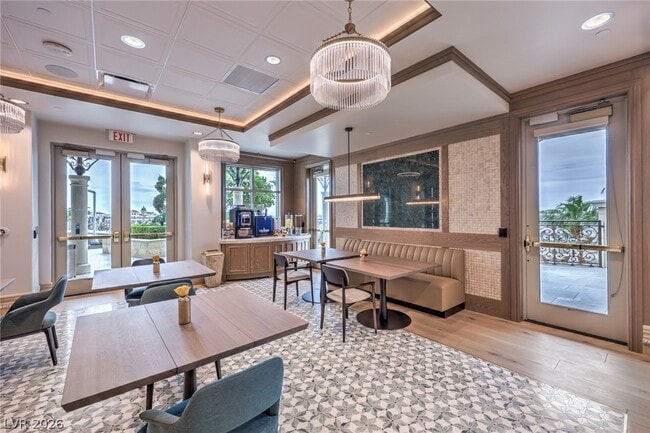 Building Photo - 9101 Alta Dr