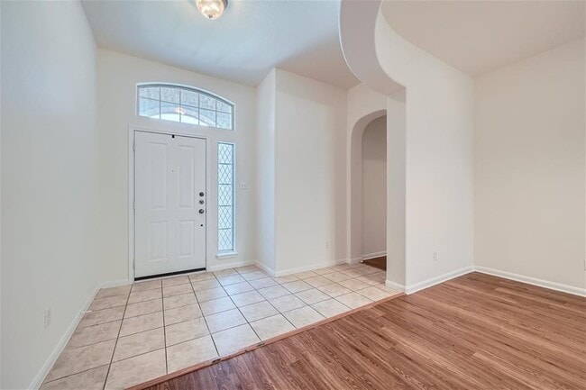 Building Photo - 1508 Augusta Bend Dr