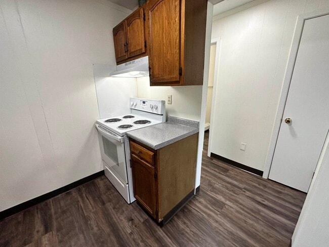 Building Photo - 3861 Brown Ave