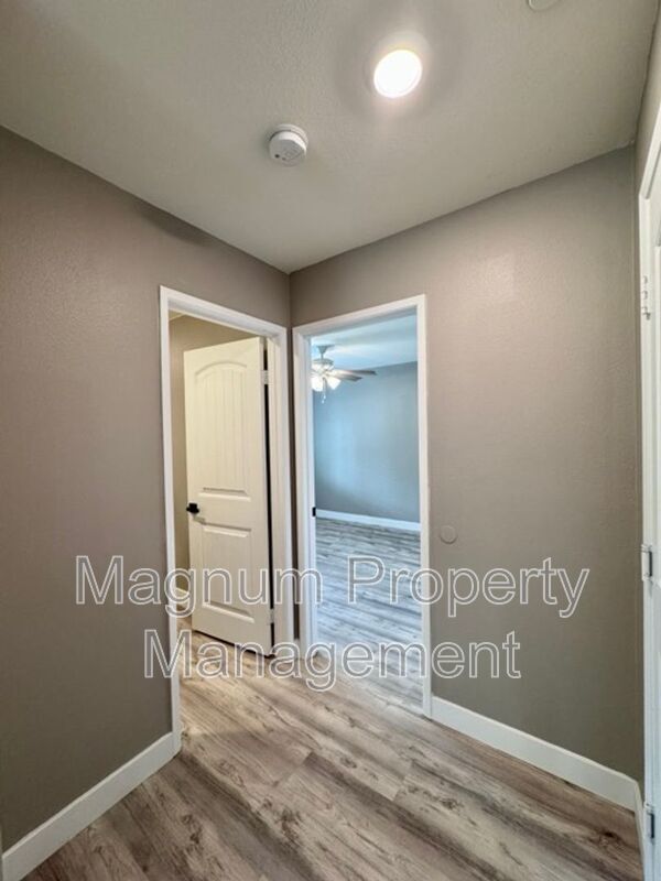 Building Photo - 29357 Cavalry Cir