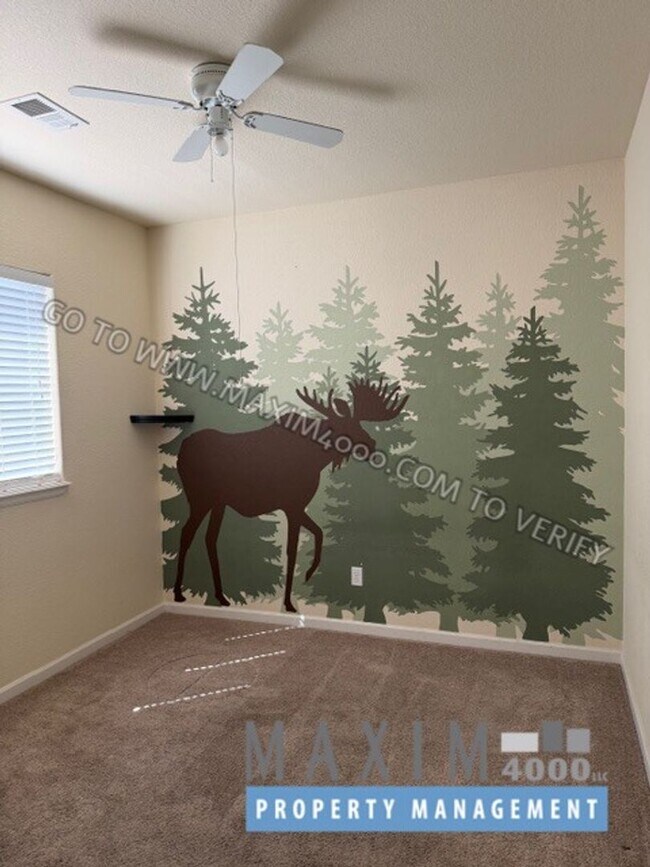 Building Photo - 659 Chalisa Ave