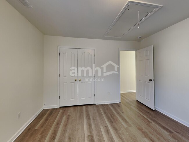 Building Photo - 8120 Nikki Cole Dr