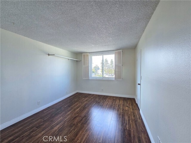 Building Photo - 4170 Elm Ave