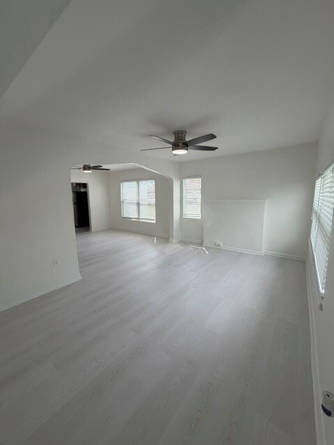 Building Photo - 516 Revere Rd