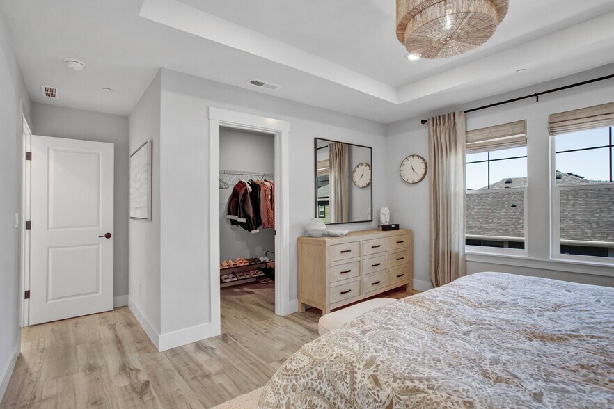 Building Photo - 16625 SW Botany Bay Ln