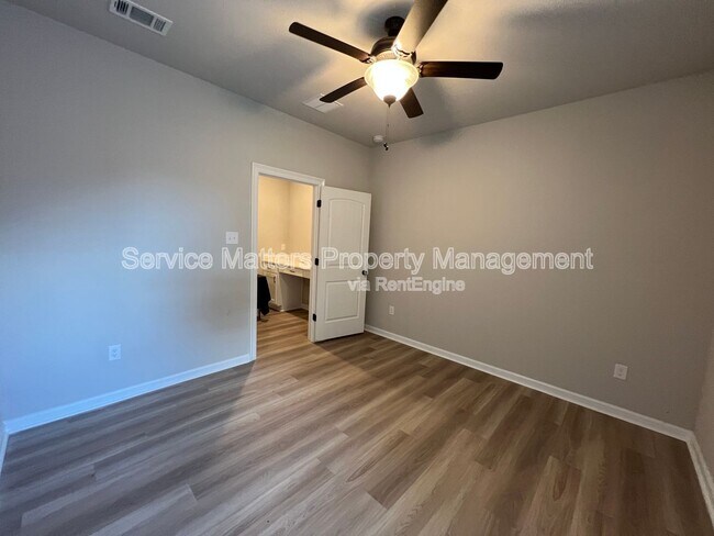 Building Photo - 4669 Sago Palm Cir