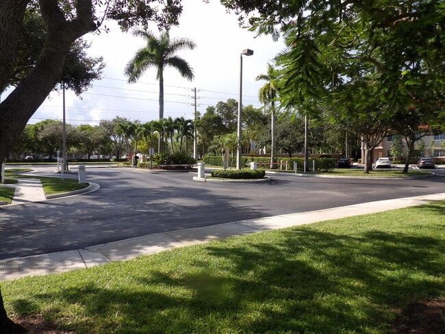 Building Photo - 3800 N Jog Rd