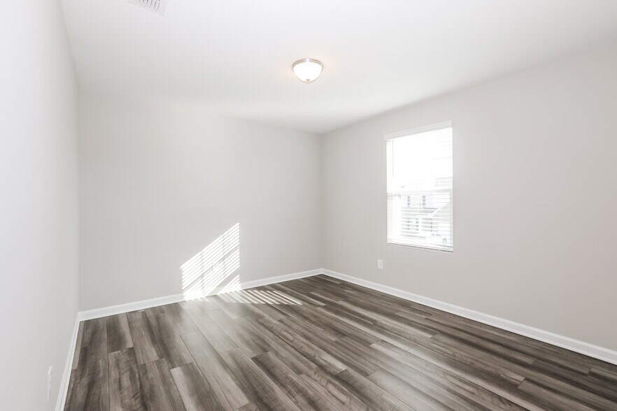 Building Photo - 3737 Wickley Ln