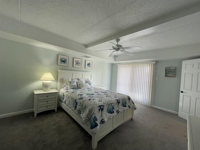 Building Photo - 57211 Atlantic View Dr