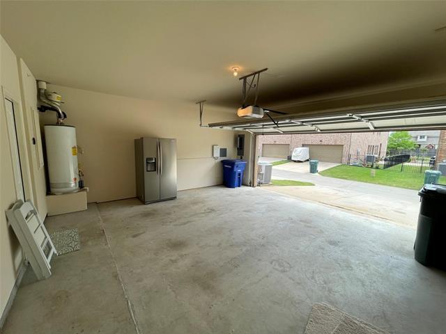 Building Photo - 4240 Comanche Dr