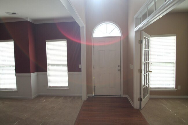 Building Photo - Exclusively Offered by Muse Realty, LLC