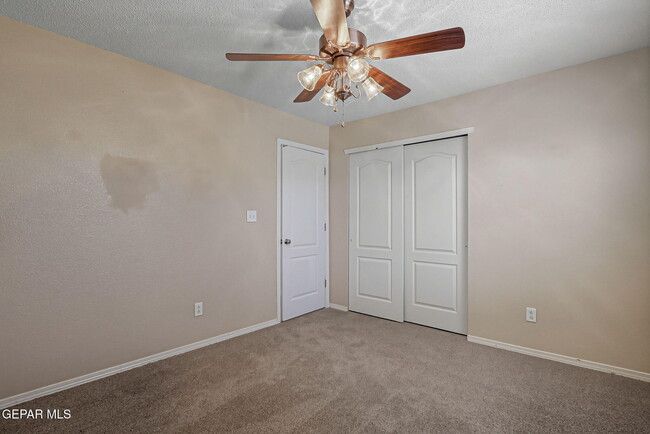 Building Photo - 6933 Jericho Tree Dr