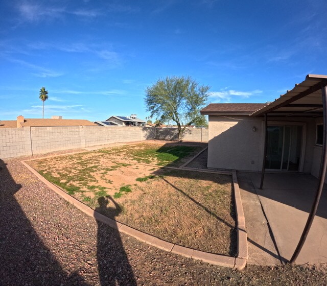 Building Photo - 3712 W Charter Oak Rd