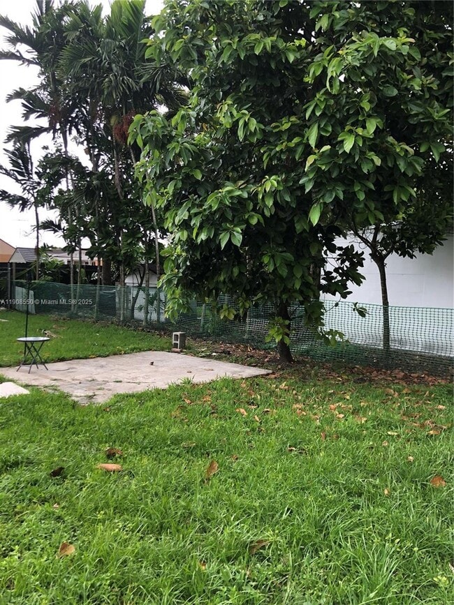 Building Photo - 11860 SW 168th Terrace