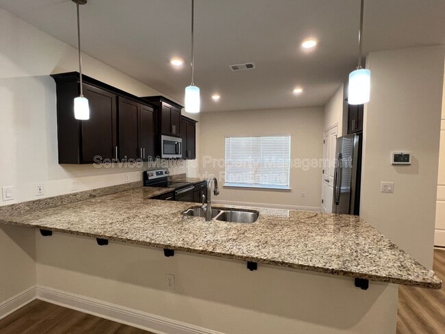 Building Photo - 4527 Plowman Ln