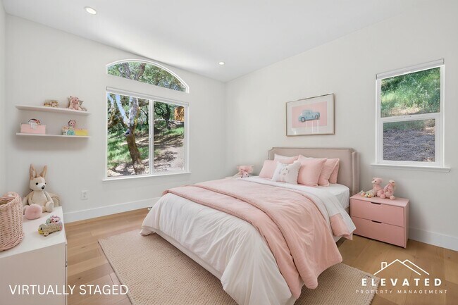 Building Photo - 9400 Chalk Hill Rd