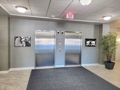 Building Photo - 1 Cityview Ln