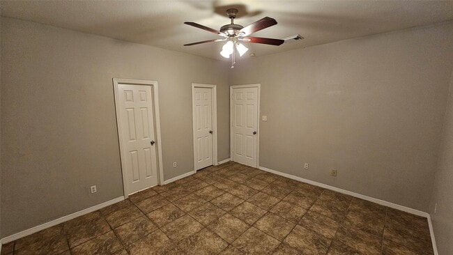 Building Photo - 10130 Berrybriar Ln