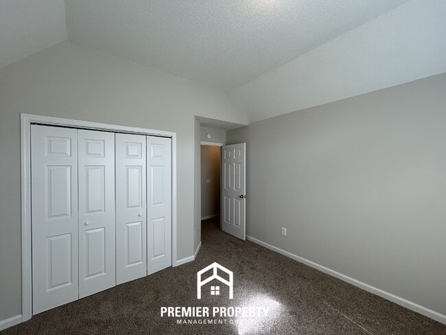 Building Photo - NEWLY RENOVATED 4BR/2.5BA Luxury Home | 2,613 Sq Ft, Vaulted Ceilings & Soaking Tub