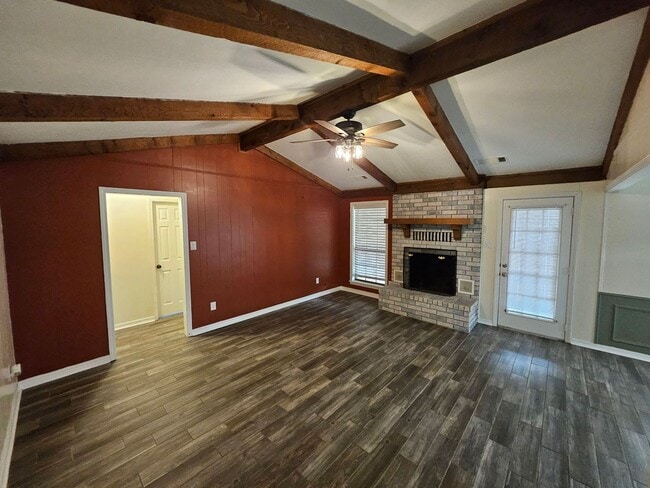 Building Photo - 8857 LA-111