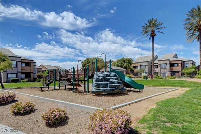 Building Photo - 6650 W Warm Springs Rd