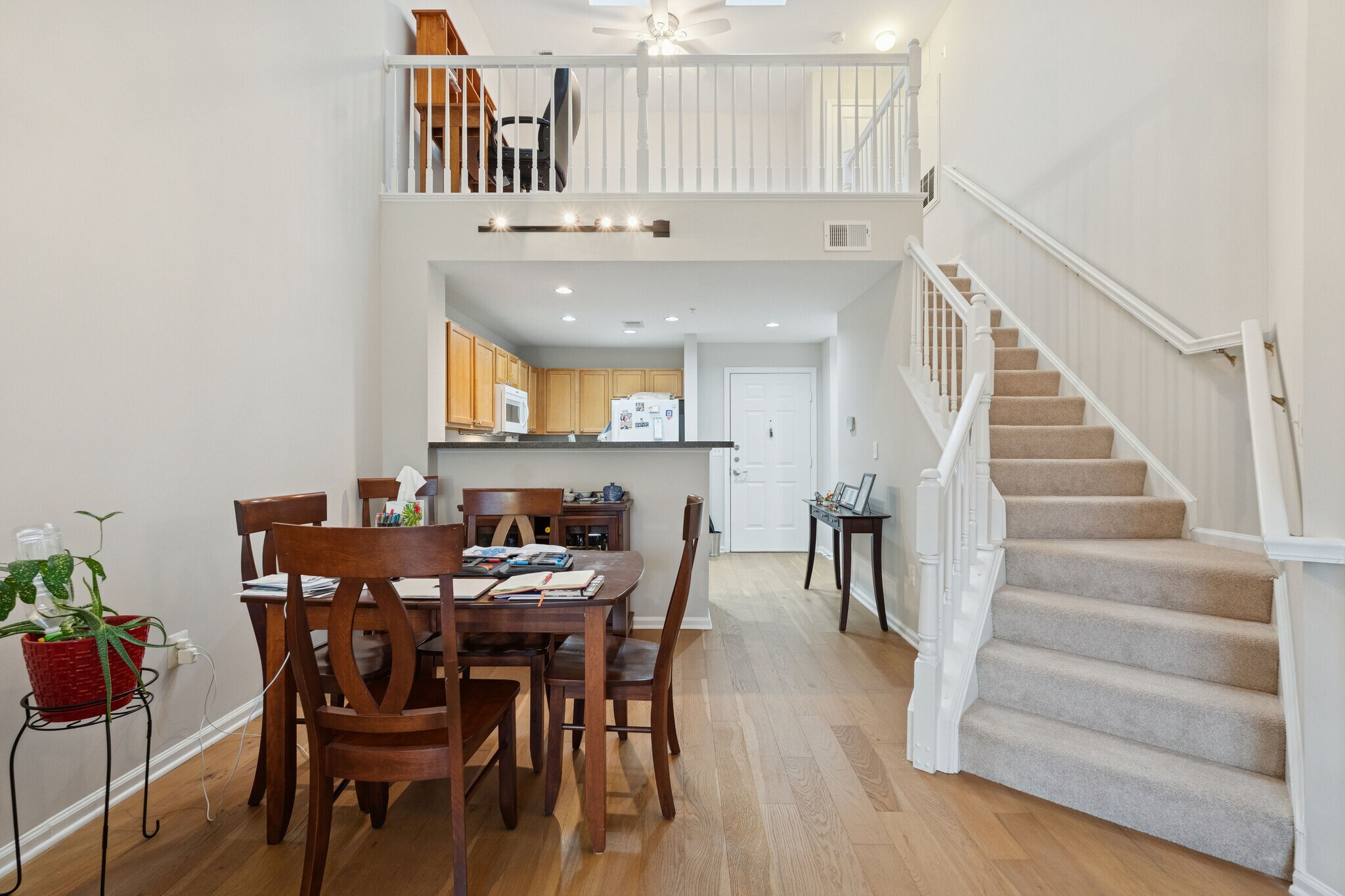 Top floor, 2 level unit - 12000 Market St