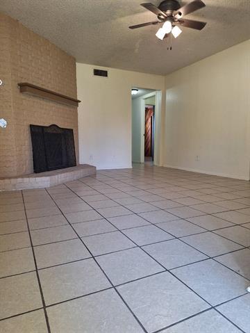 Building Photo - 129 Allencrest Dr