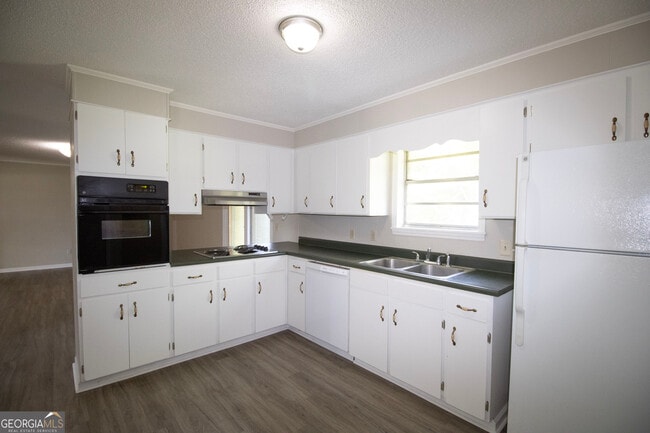 Building Photo - 217 Allenwood Dr