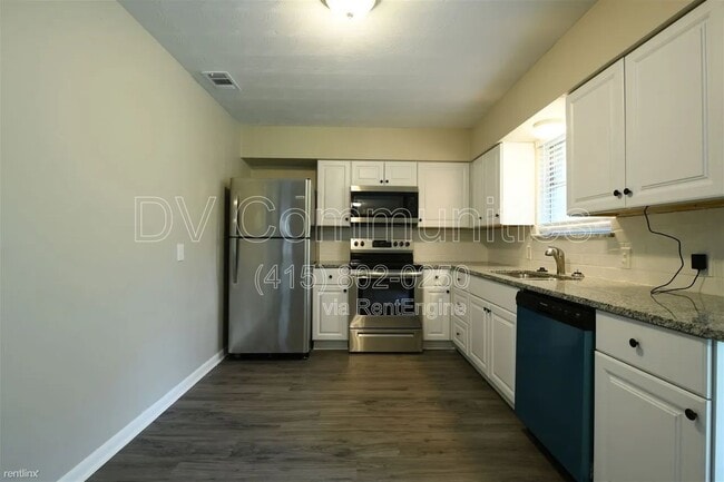 Building Photo - 1607 Anthony St