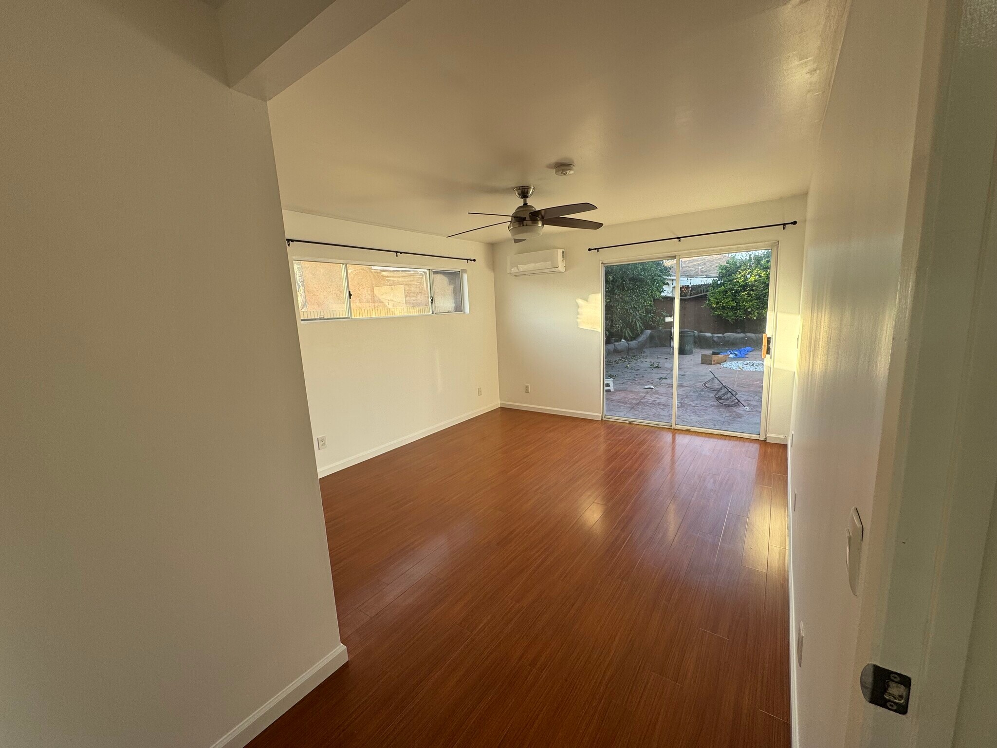 Building Photo - 9625 Adoree St