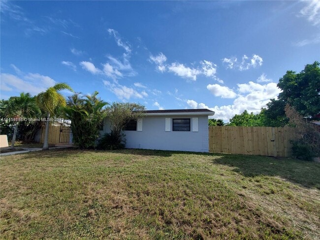 Building Photo - 11410 SW 193rd St