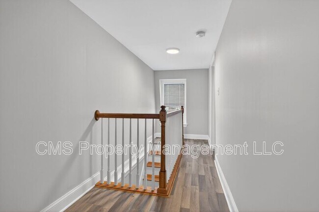 Building Photo - 39 Carroll St