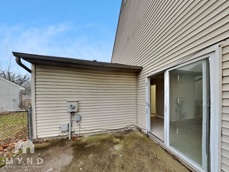 Building Photo - 1497 Ringfield Dr